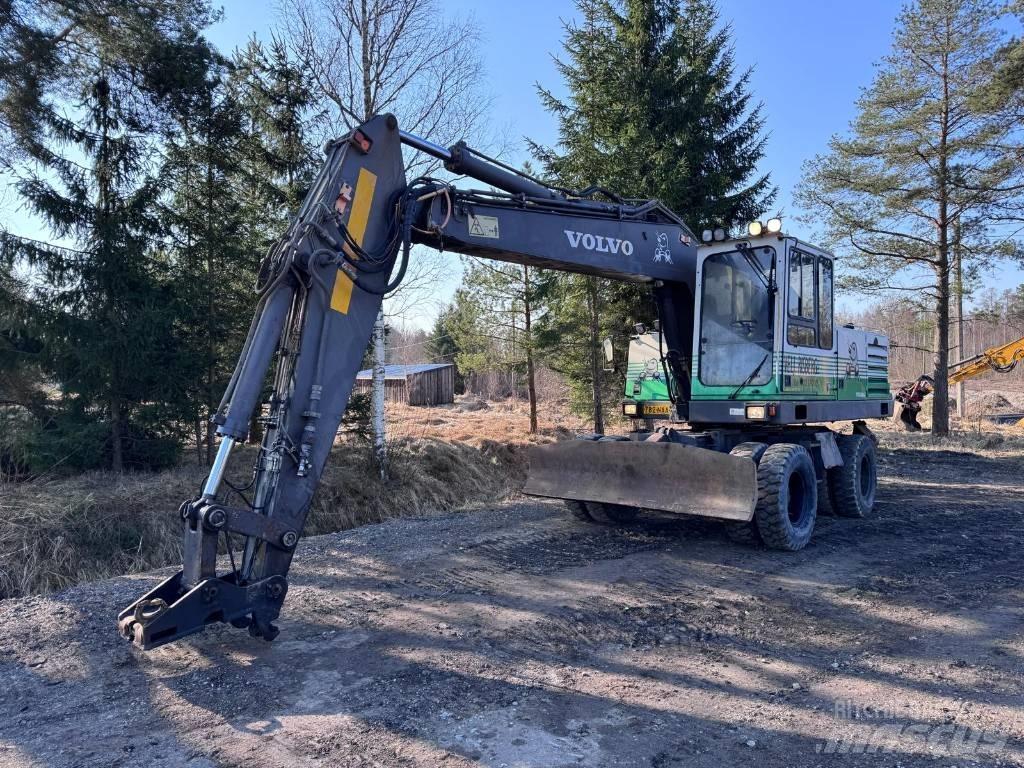 Volvo EW 200 Lastik tekerli ekskavatörler