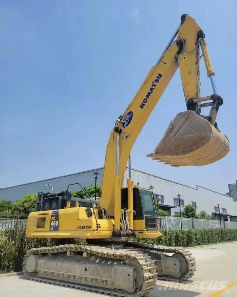 Komatsu PC 460-8 Paletli ekskavatörler