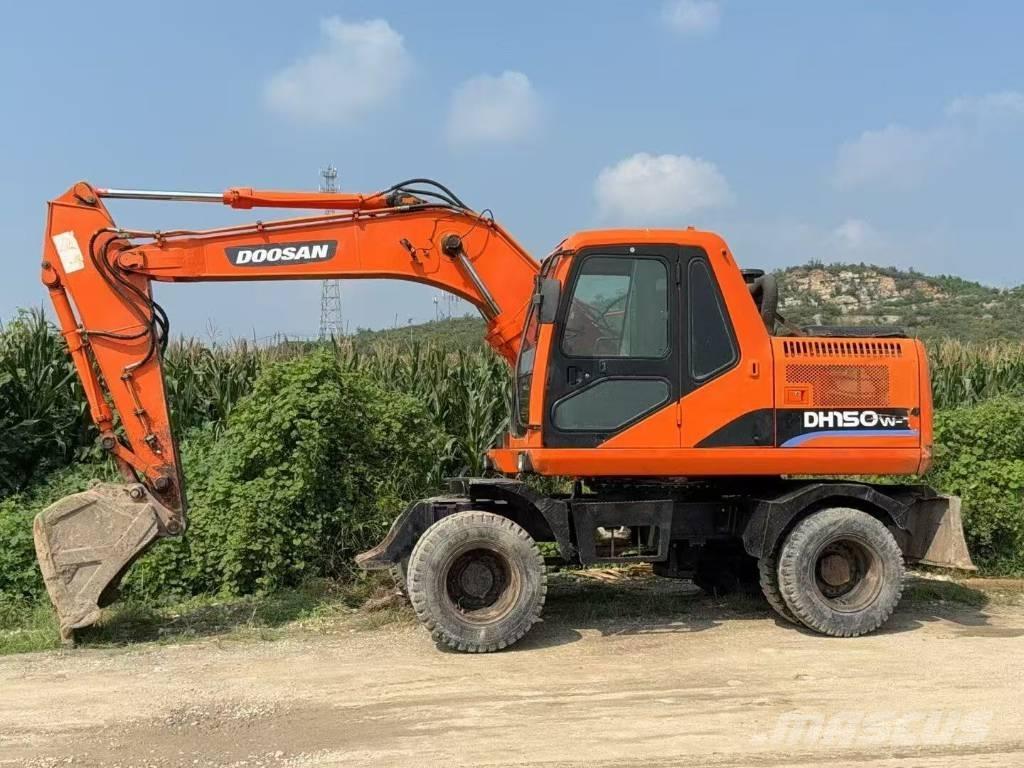 Doosan DH 150 W-7 Paletli ekskavatörler