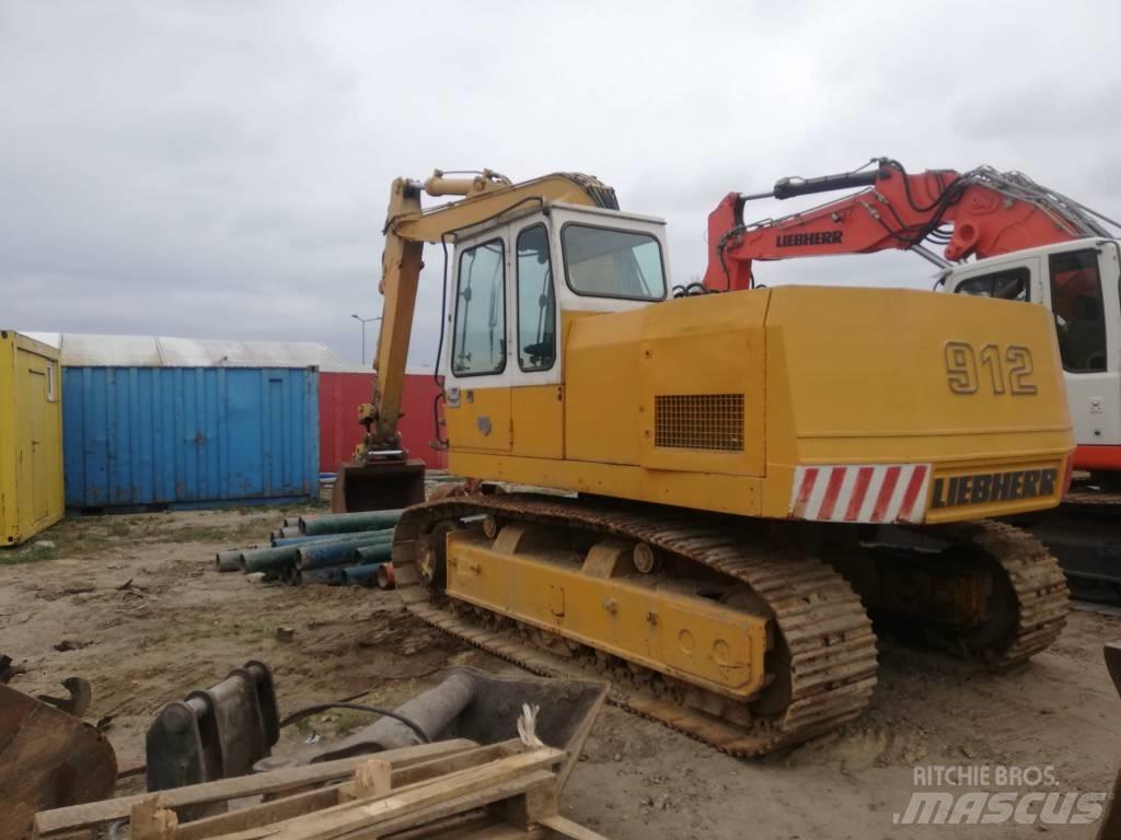 Liebherr R 912 Paletli ekskavatörler
