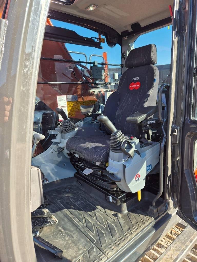 Hitachi ZX350LC-7 Paletli ekskavatörler