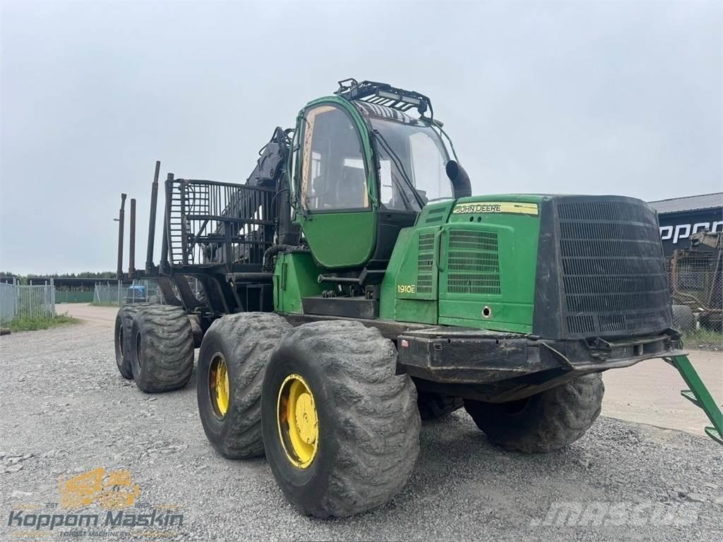 John Deere 1910E Tomruk yükleyici traktörler