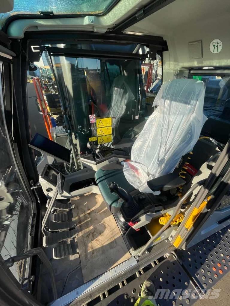 Volvo EC 400 FL HDHW Paletli ekskavatörler