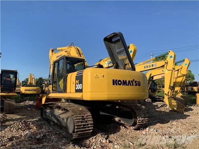 Komatsu PC 300 Paletli ekskavatörler