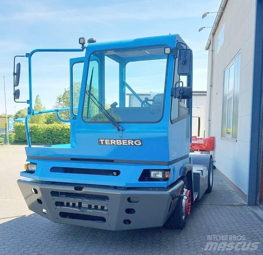 Terberg YT 182 Terminal çekiciler