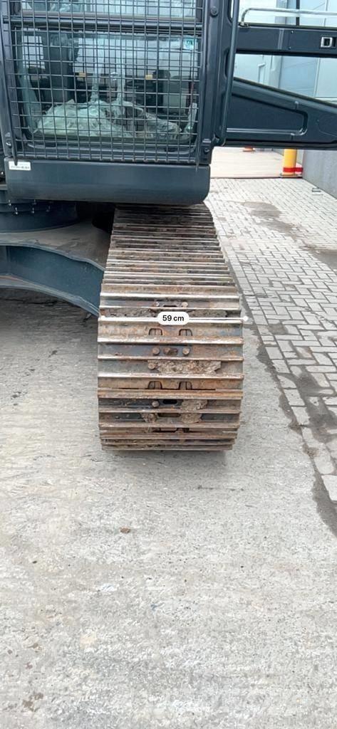 Hyundai R 210 Paletli ekskavatörler