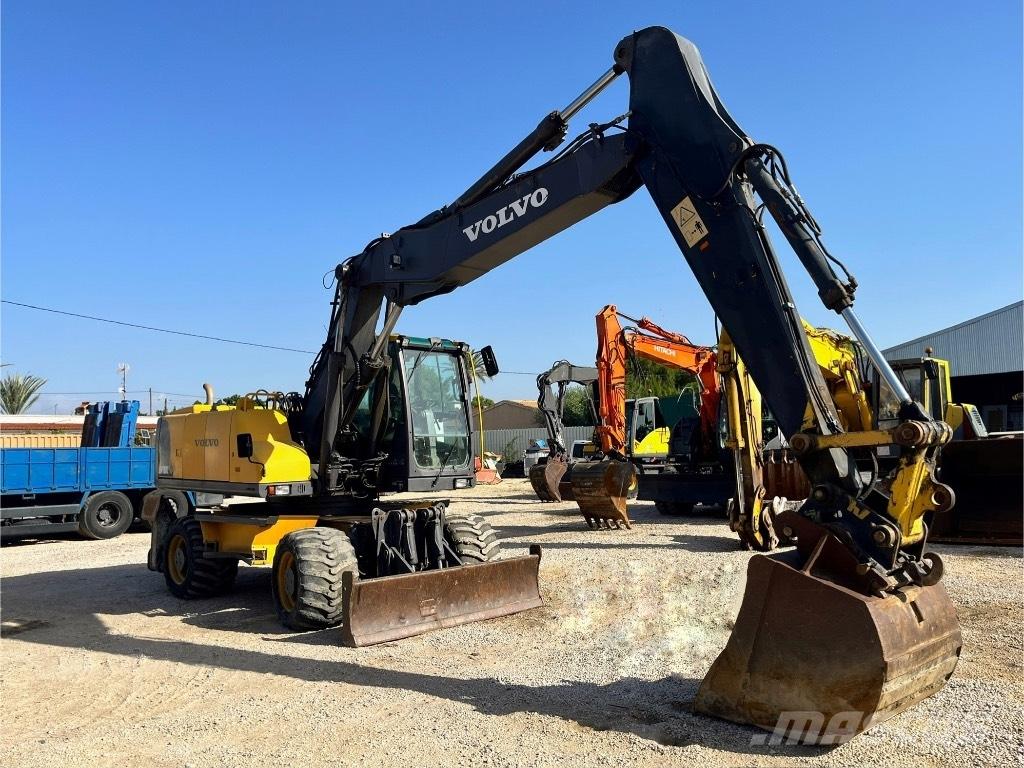 Volvo EW 180 C Lastik tekerli ekskavatörler