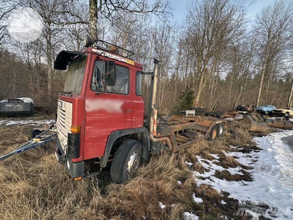 Scania T 141 Orman makinesi taşıma kamyonları