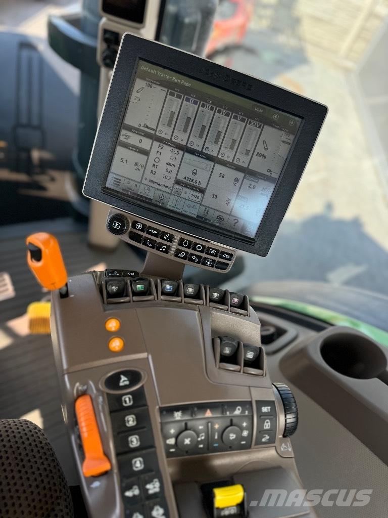 John Deere 8400 R Traktörler