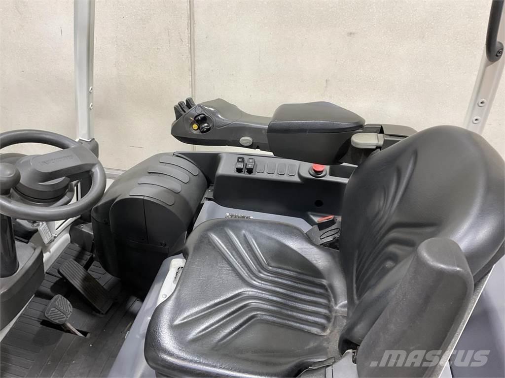 Nissan TX3-16 Elektrikli forkliftler