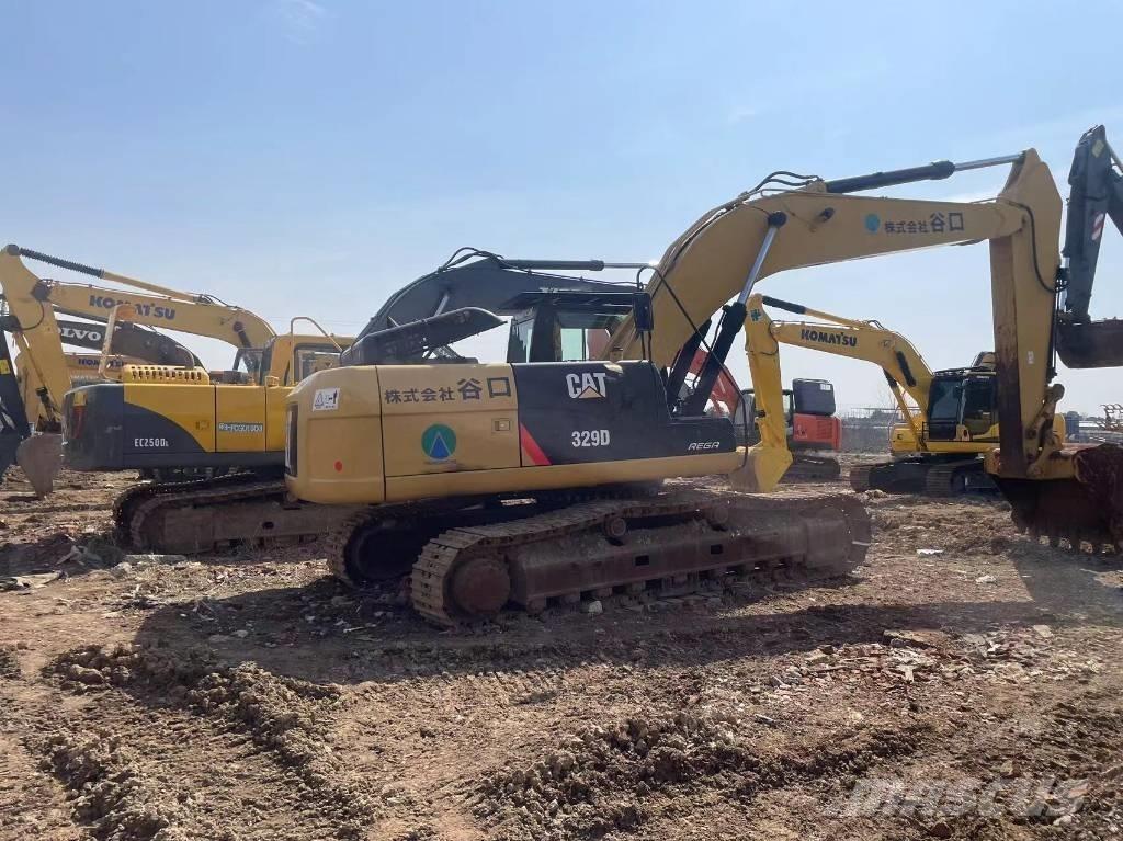 CAT 329D Uzun bomlu ekskavatörler
