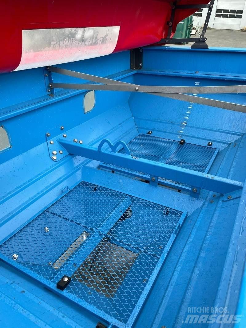 Lemken Tauri 12 Mineral gübre dagiticilar