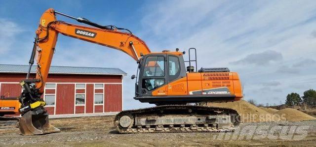 Doosan DX 225 LC-5 Paletli ekskavatörler
