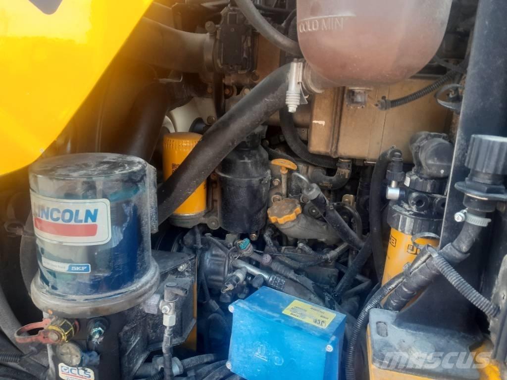 JCB TM 320 S Tarimsal teleskopik yükleyiciler