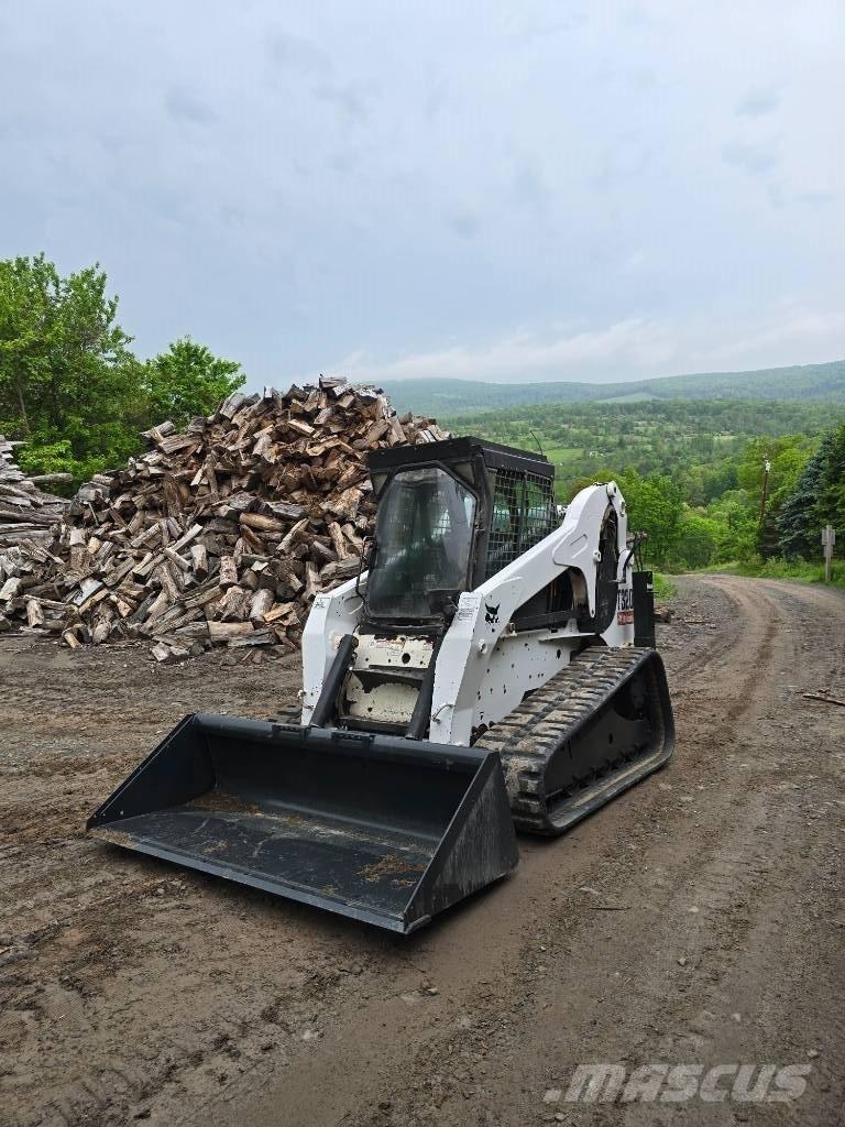 Bobcat T 320 Skid steer loderler
