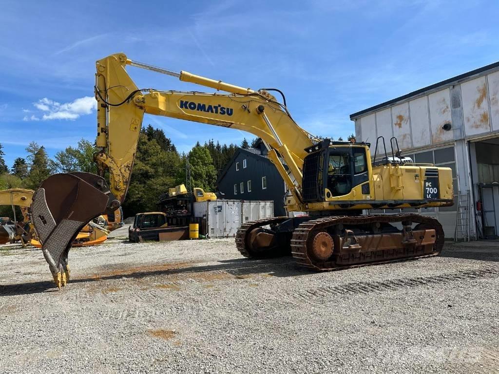 Komatsu PC 700 LC-8 Paletli ekskavatörler