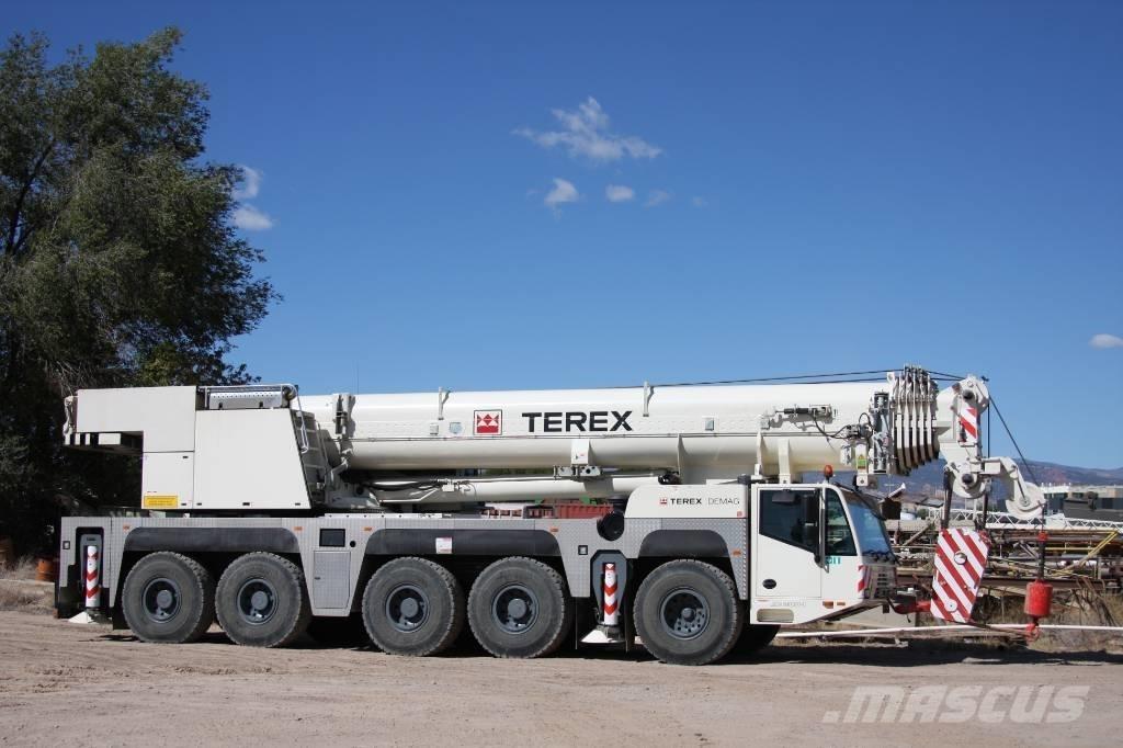 Demag AC 200-1 Yol-Arazi Tipi Vinçler (AT)