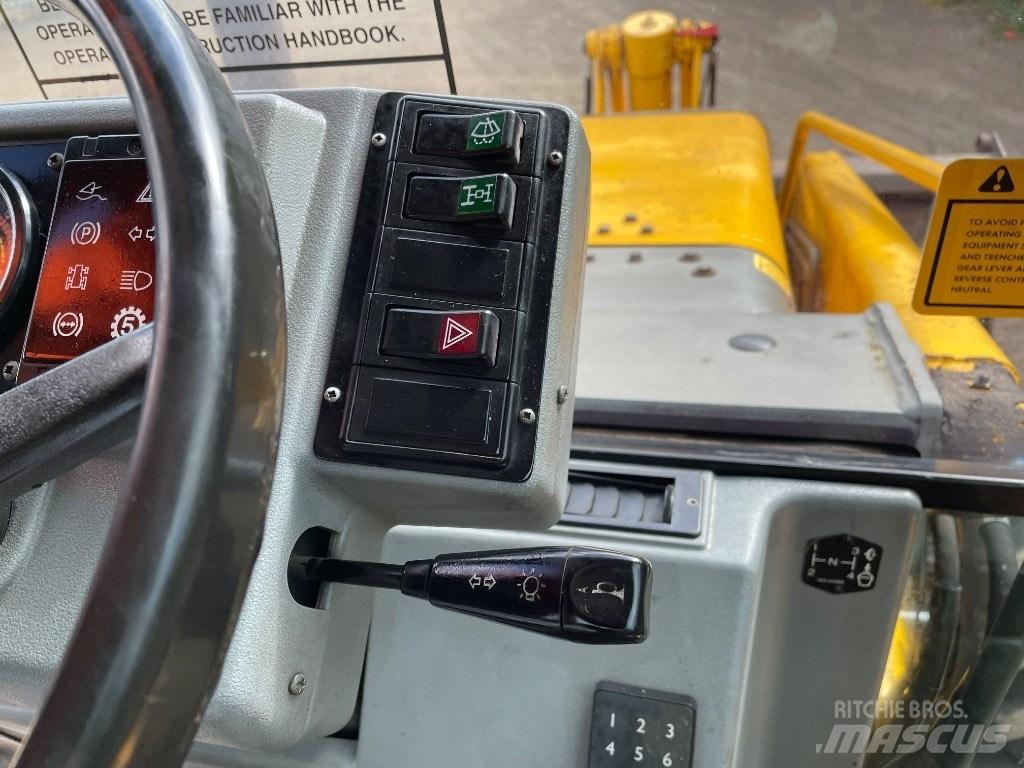 Massey Ferguson 750 Kazıcı yükleyiciler - beko loder