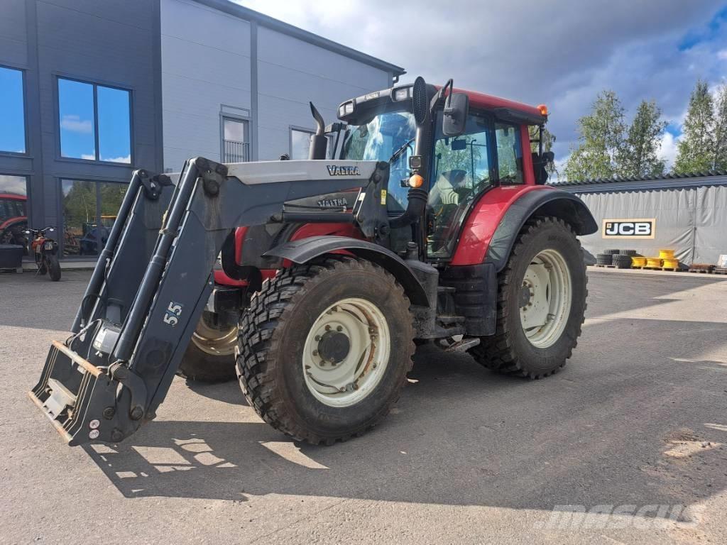 Valtra N 142 Traktörler