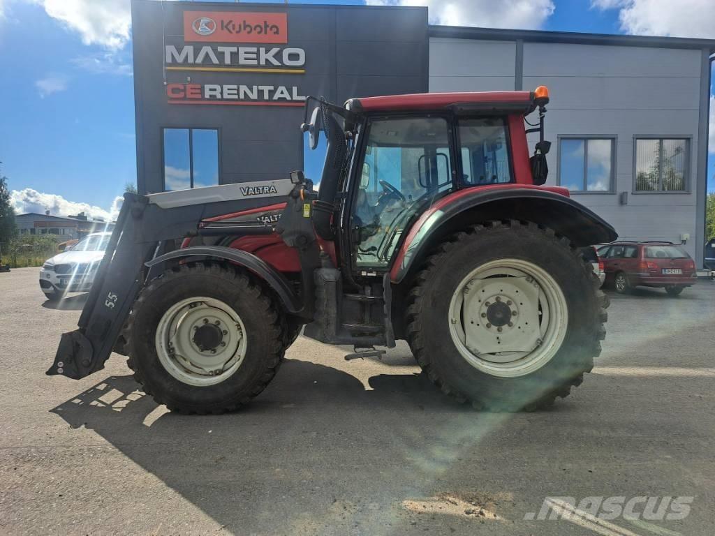 Valtra N 142 Traktörler