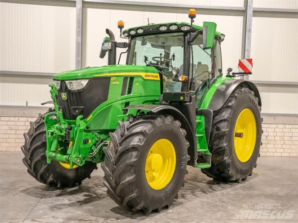 John Deere 6R215 Traktörler