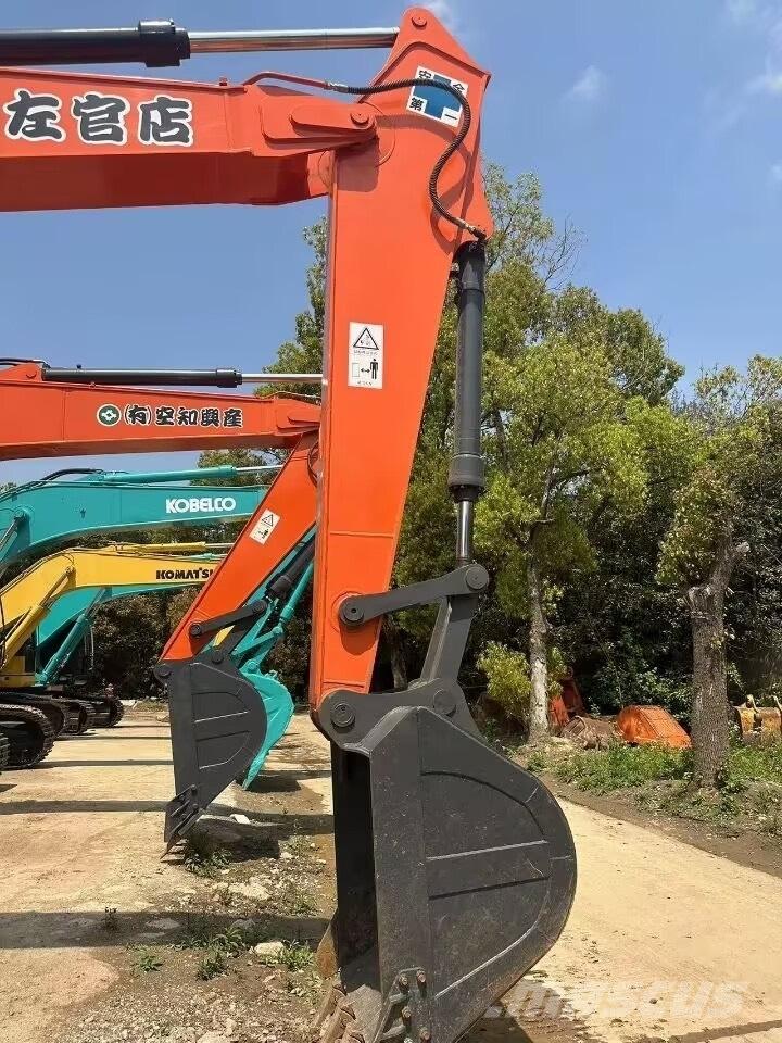 Hitachi EX 200-1 Paletli ekskavatörler