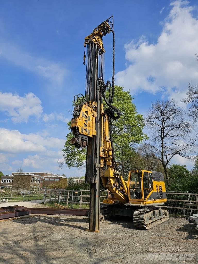 RTG BAUER RG 14 Titreşimli kazık çakıcıları