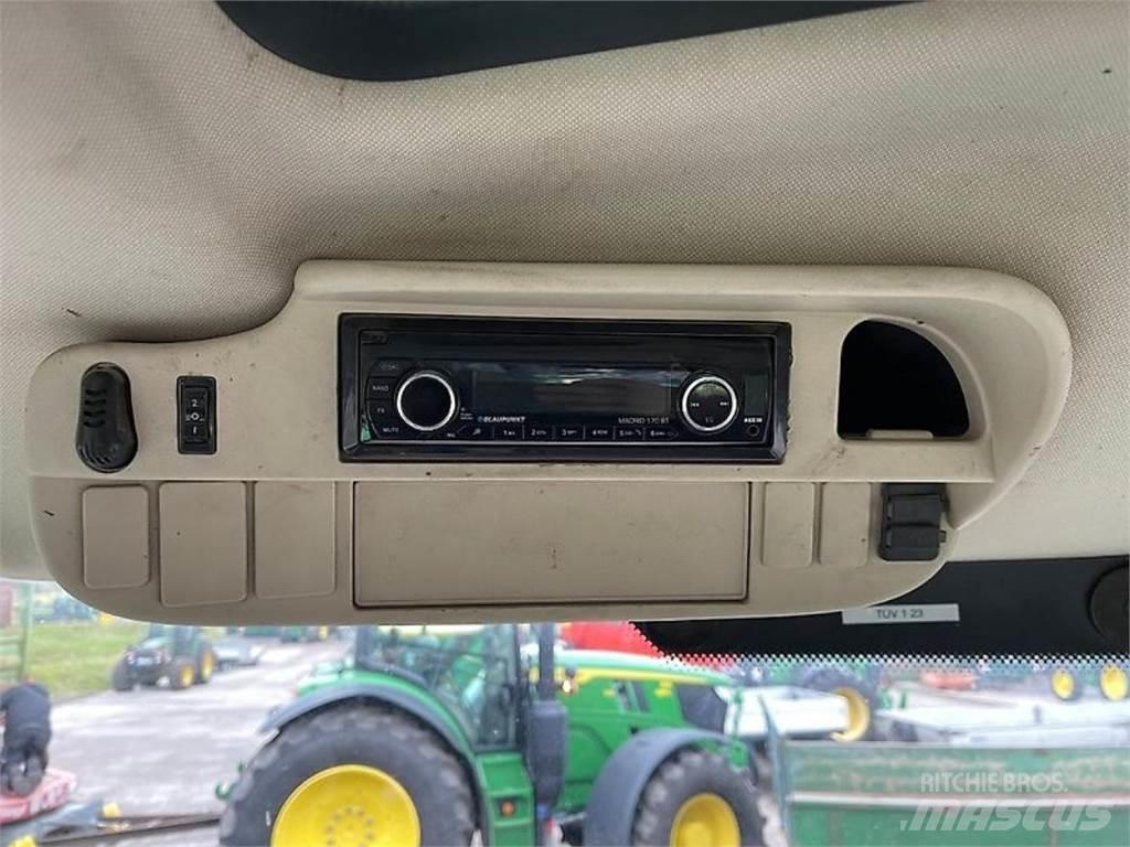 John Deere 6155R Traktörler
