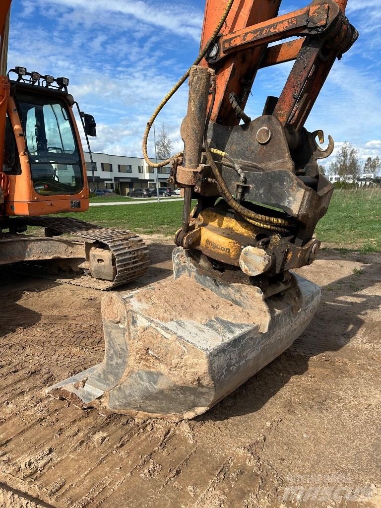 Doosan DX 255 LC Paletli ekskavatörler