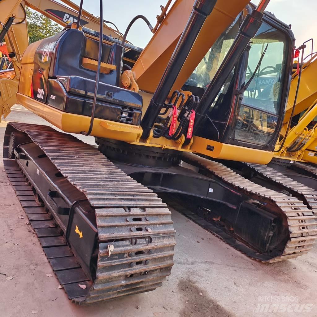 CAT 320 D Paletli ekskavatörler