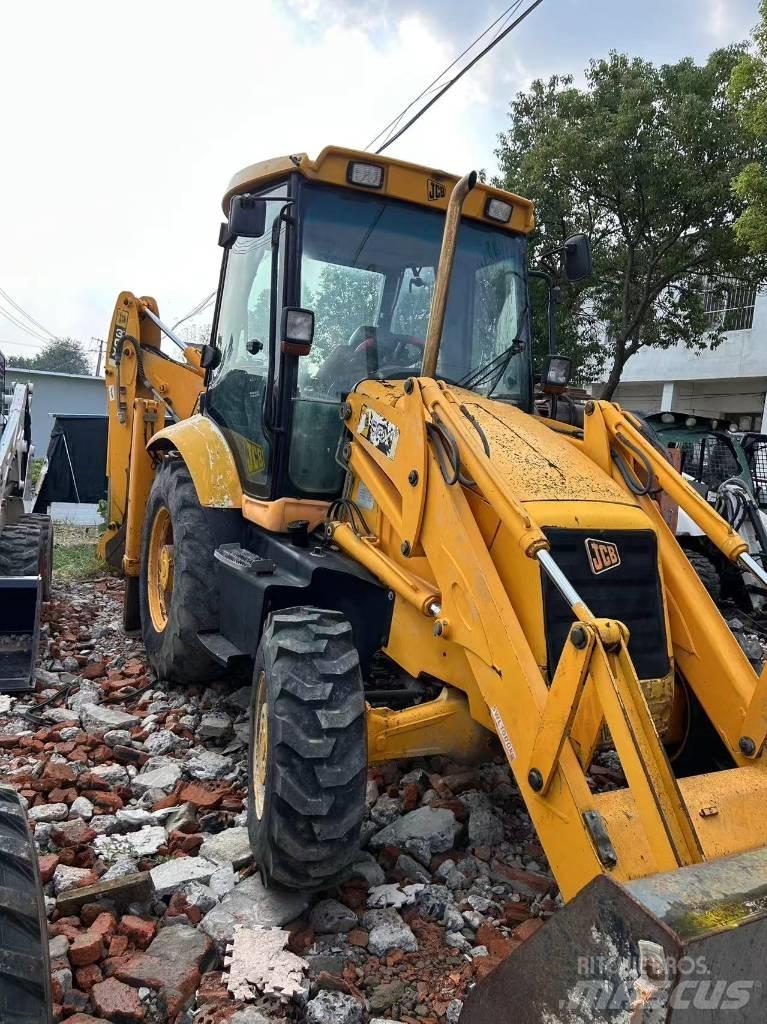 JCB 3 CX Kazıcı yükleyiciler - beko loder