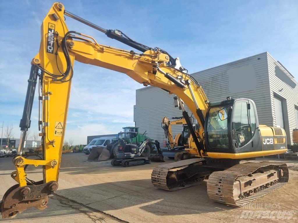 JCB 210 LC Paletli ekskavatörler