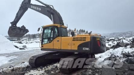 Volvo EC 240 C Paletli ekskavatörler