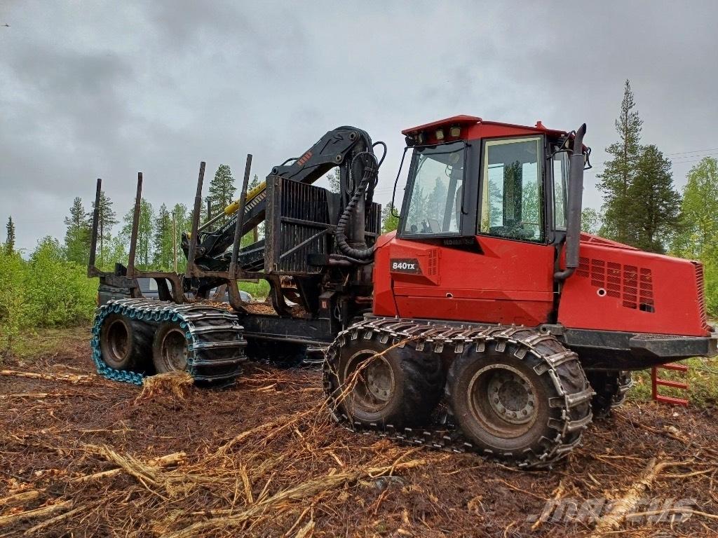 Komatsu 840 TX Tomruk yükleyici traktörler
