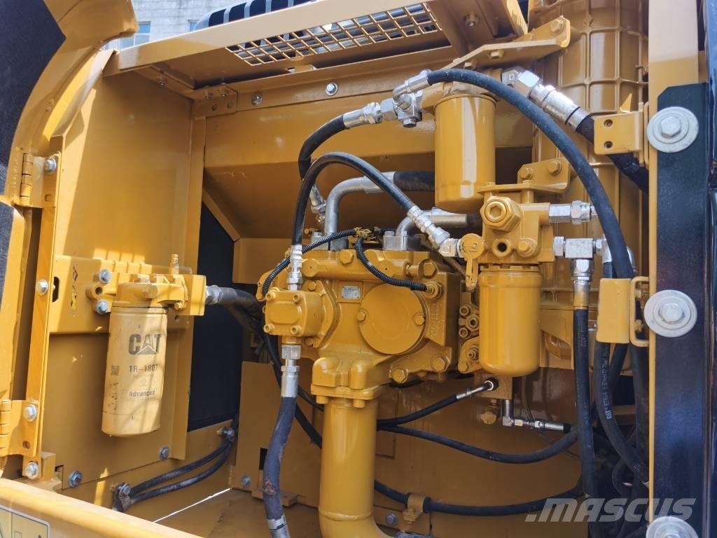 CAT 325 D Paletli ekskavatörler