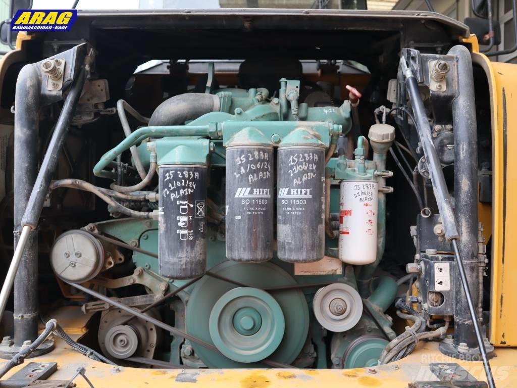 Volvo A 25 D Belden kirma kaya kamyonu
