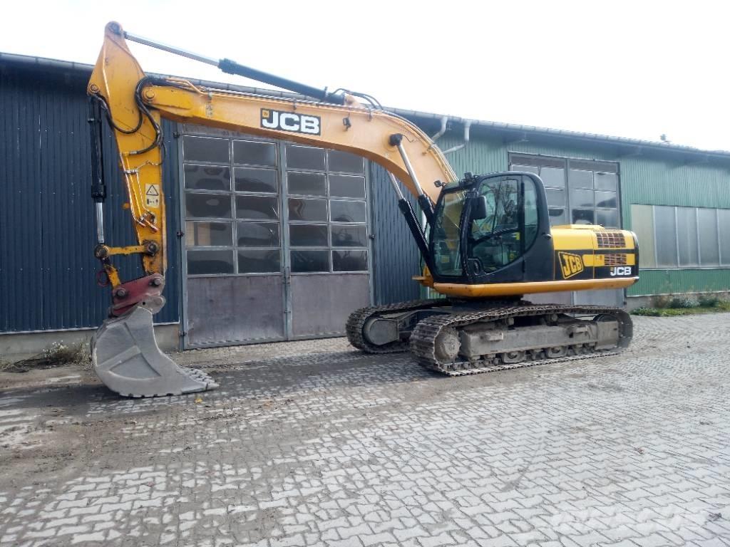 JCB JS200 Paletli ekskavatörler