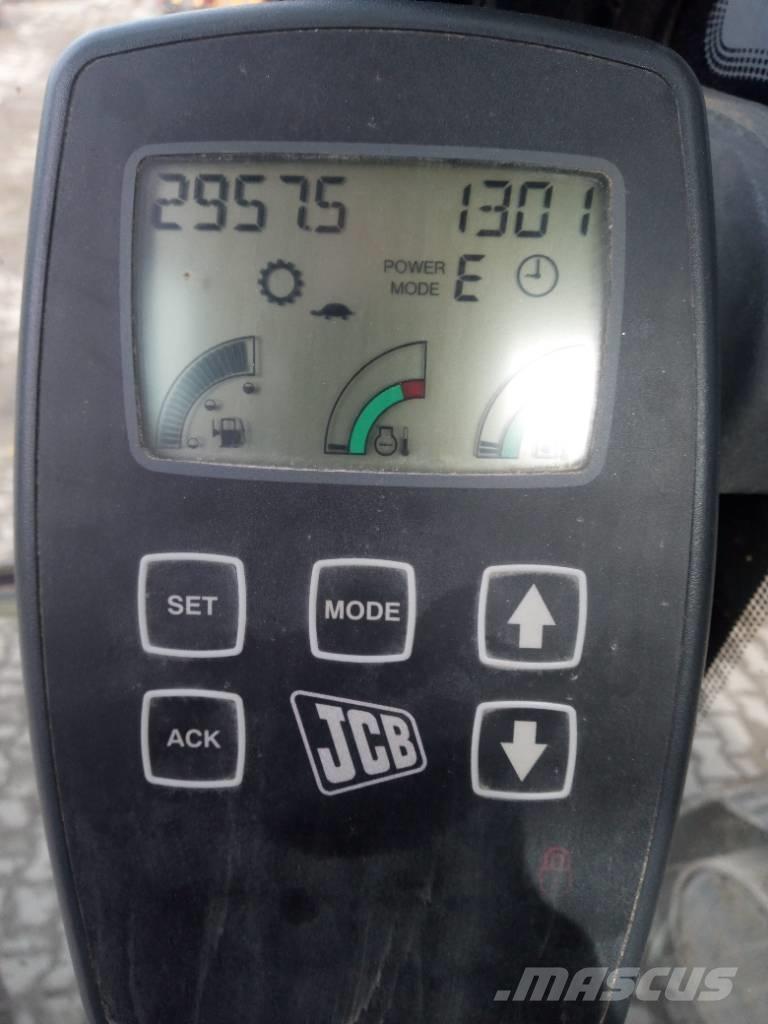 JCB JS200 Paletli ekskavatörler