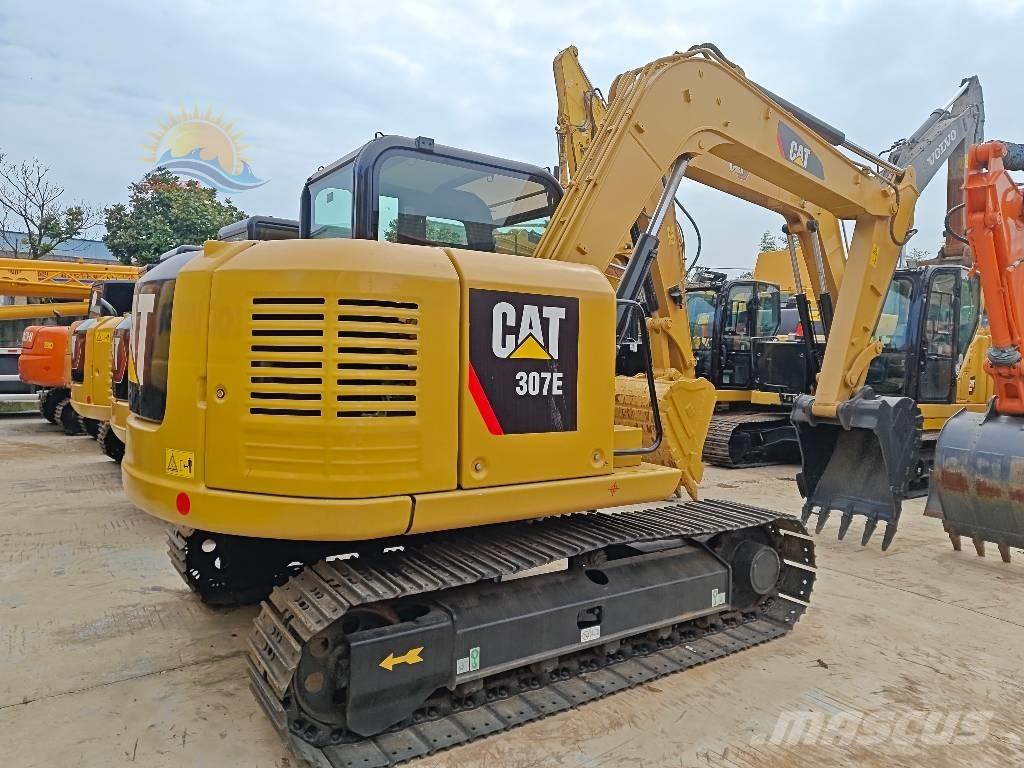 CAT 307E Paletli ekskavatörler