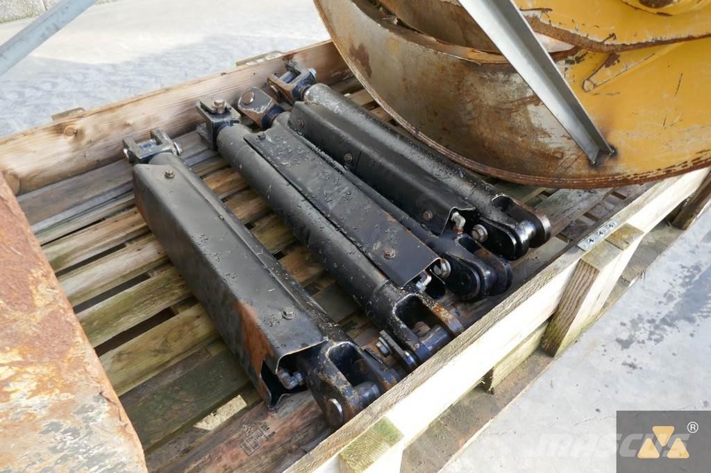 CAT 525D Grapple Diger aksam