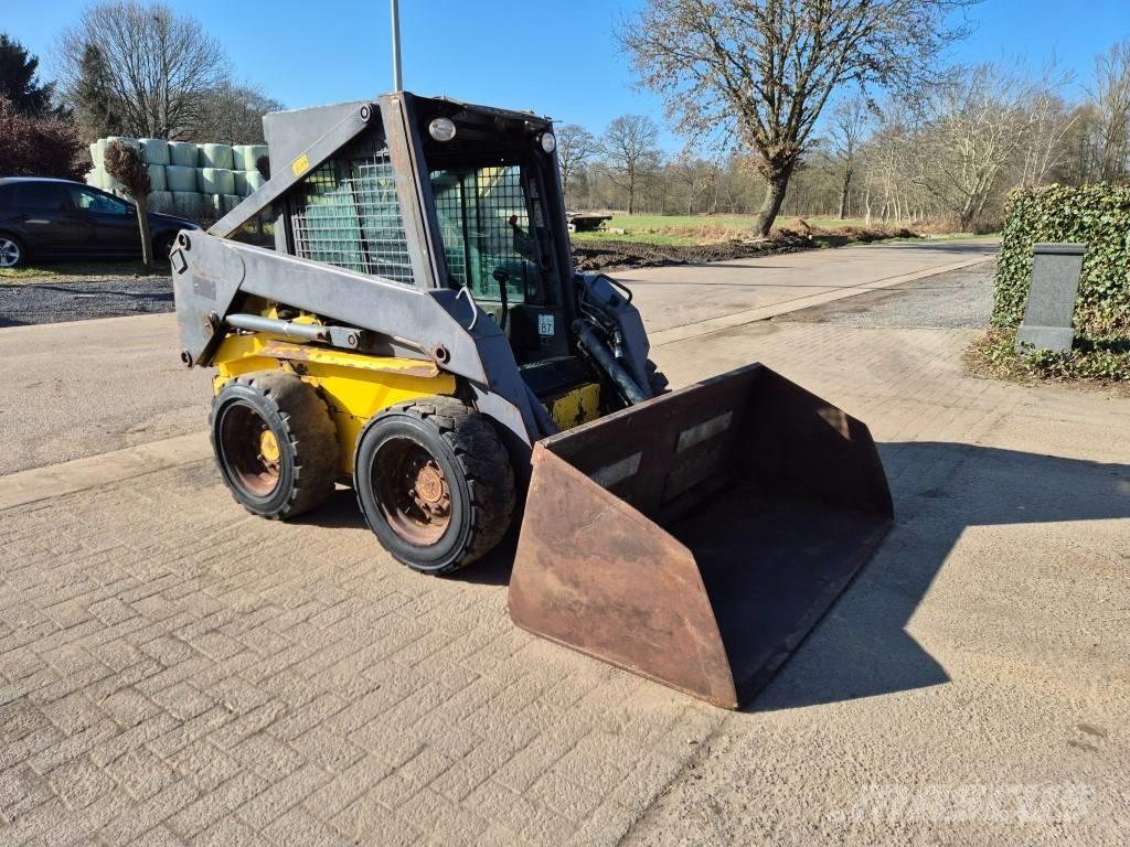 New Holland LS 160 Skid steer loderler