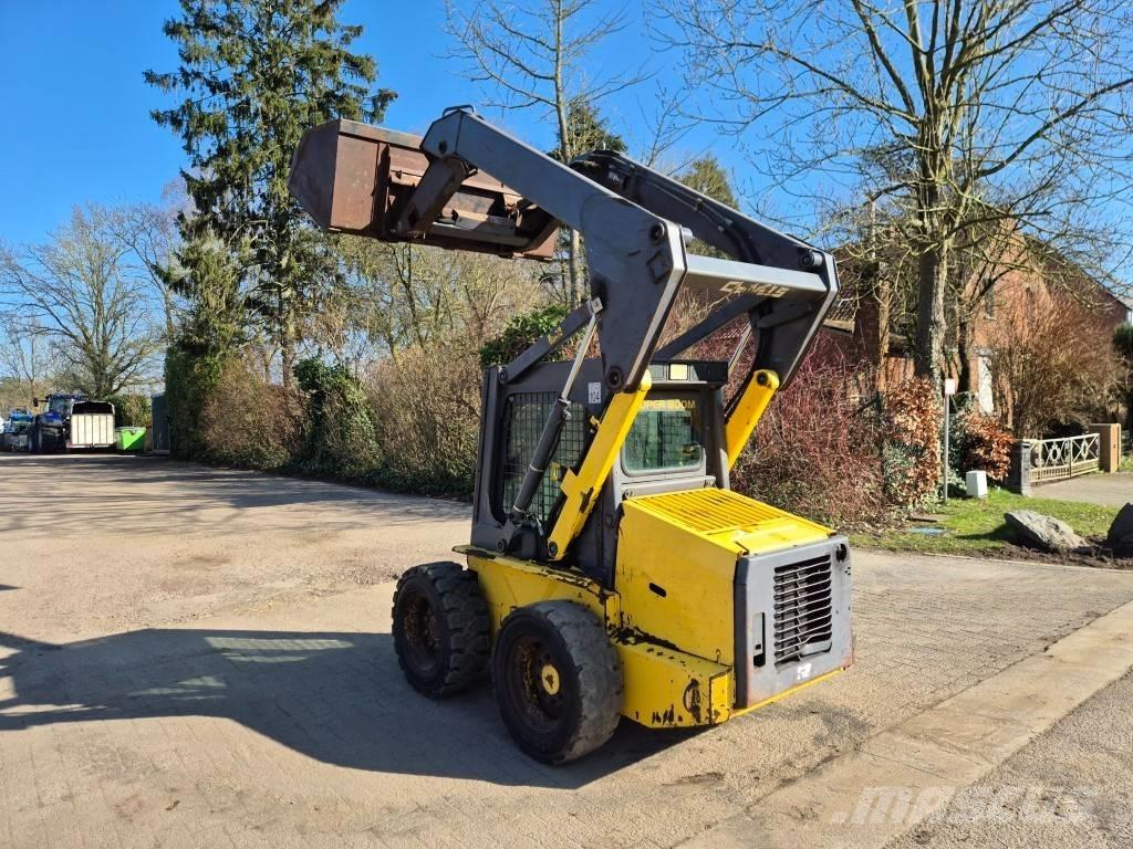 New Holland LS 160 Skid steer loderler