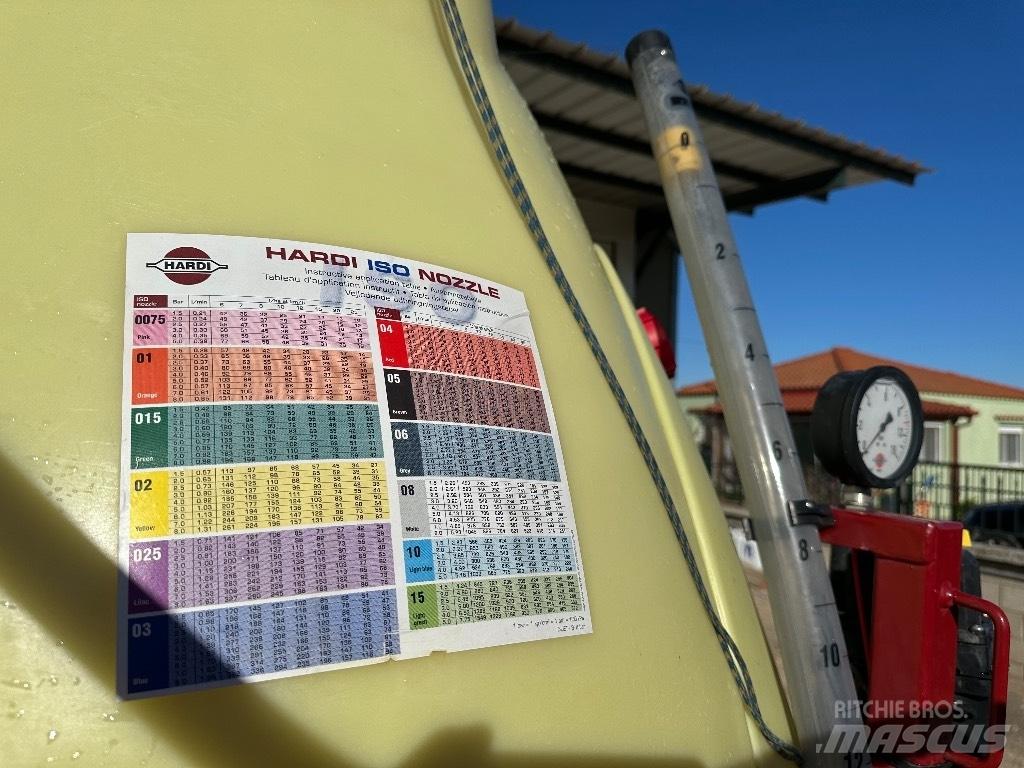 Hardi Ranger 2500 Çekilir pülverizatörler