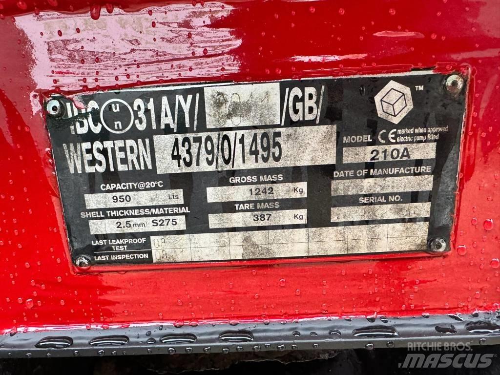 Western 950Litres Yakıt ve katkı maddesi tankları