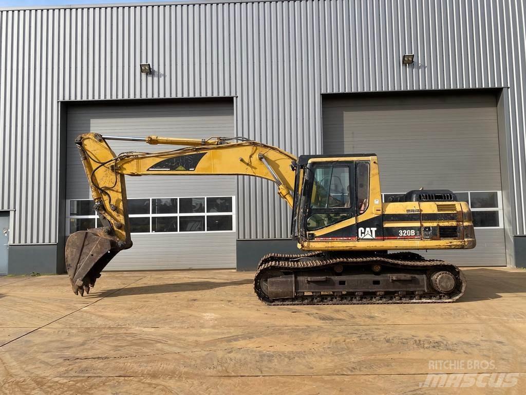 CAT 320B Paletli ekskavatörler