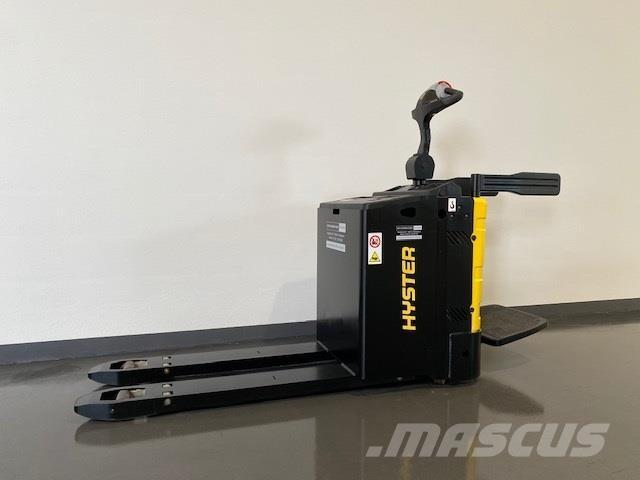 Hyster P2.0SE Reach stacker - konteyner forkliftleri