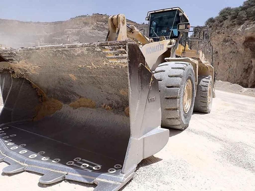 Komatsu WA600-8EO Tekerlekli yükleyiciler