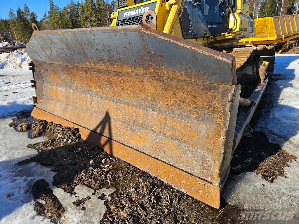 Komatsu D 65 PX Paletli dozerler