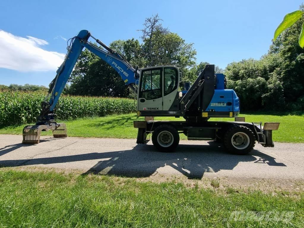 Fuchs MHL 250 Atık taşıma araçları