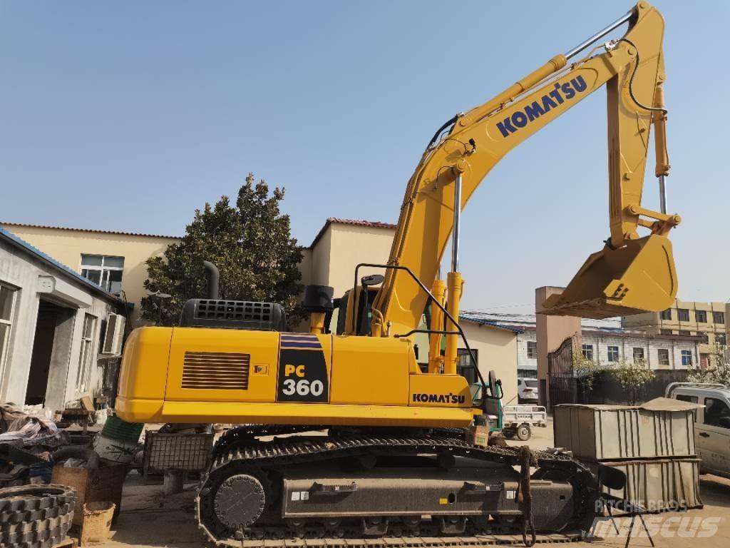Komatsu PC 360 Paletli ekskavatörler